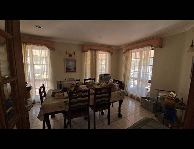 5 BEDROOM HOUSE FOR SALE IN NINAPARK